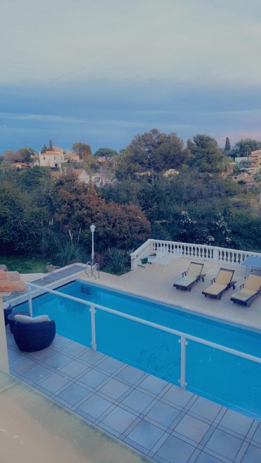 Villa Avec Piscine Vue Sur La Mer Cannes Exterior photo